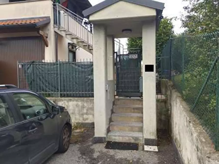 Immagine 2 di Appartamento in vendita  in Via Volta n. 23 a Cuveglio