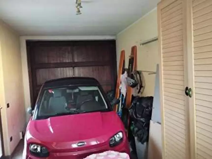 Immagine 8 di Appartamento in vendita  in Via Volta n. 23 a Cuveglio