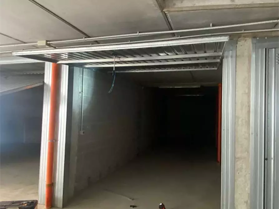 Immagine 2 di Garage in vendita  in Strada Comunale di Mirafiori, 14, 10135 Torino TO, Italia a Torino
