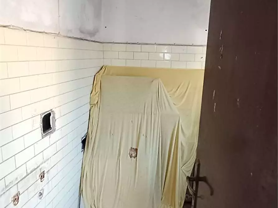 Immagine 13 di Appartamento in vendita  in via corte 14 a Laveno-Mombello