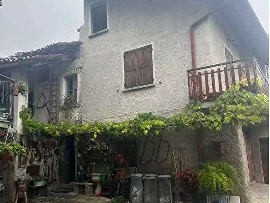Immagine 2 di Appartamento in vendita  in Via Don Biagio Verri 20 a Barni