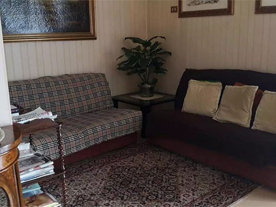 Immagine 8 di Villa in vendita  in Via Italia 117 a Muggiò