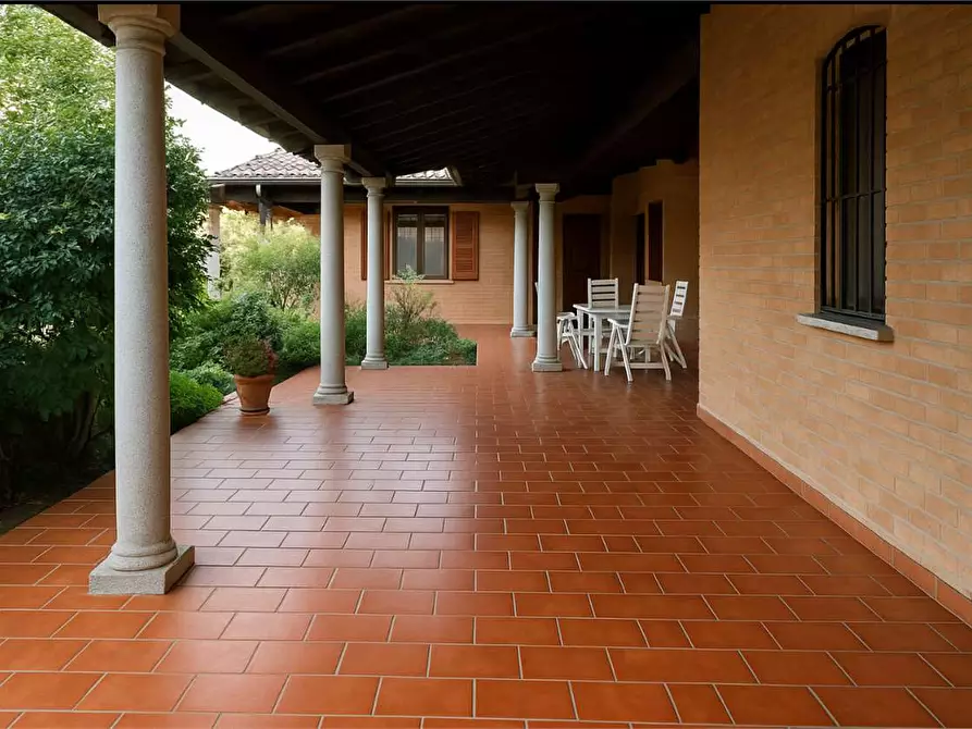 Immagine 3 di Villa in vendita  in Via Italia 117 a Muggiò