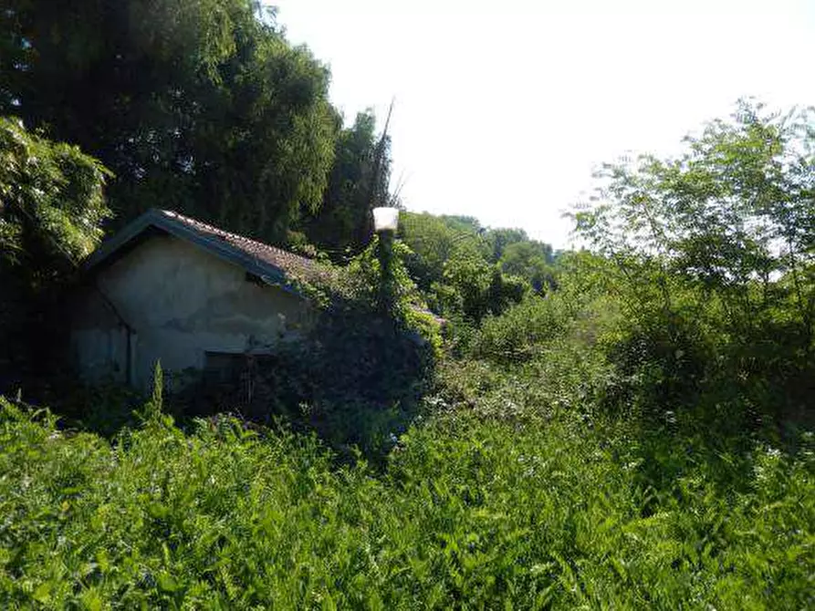 Immagine 8 di Terreno edificabile in vendita  in viale Aguggiari a Varese