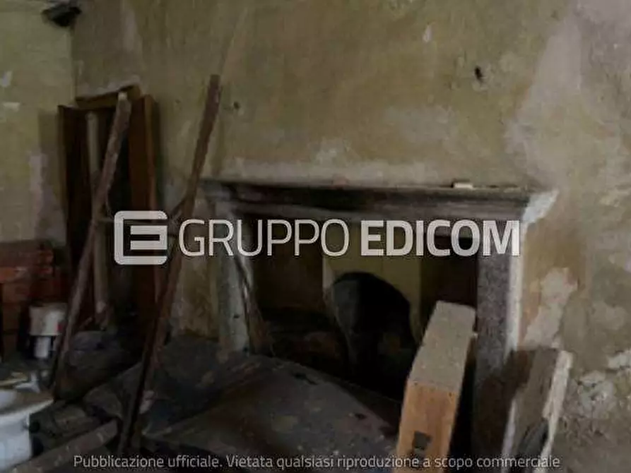 Immagine 4 di Appartamento in vendita  in Via della Chiesa 13 a Cuvio