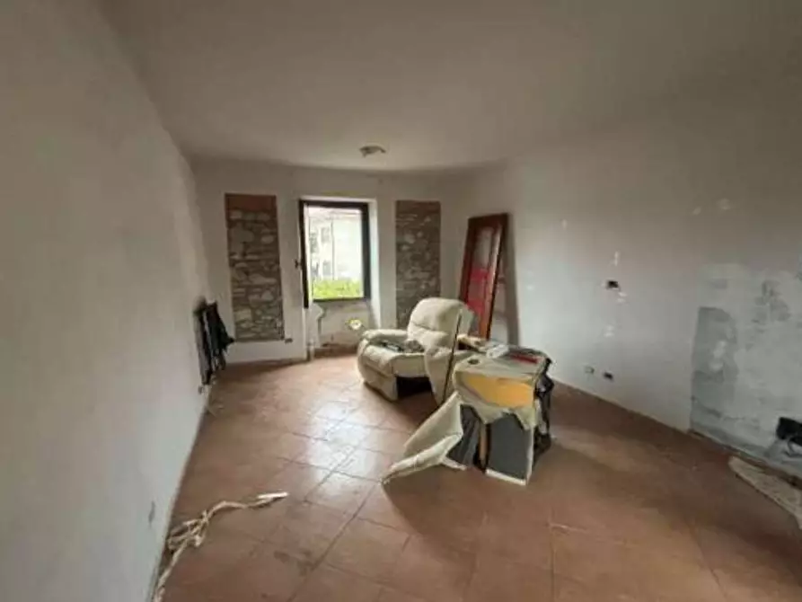 Immagine 4 di Appartamento in vendita  in Vicolo vira  8 a Cocquio-Trevisago