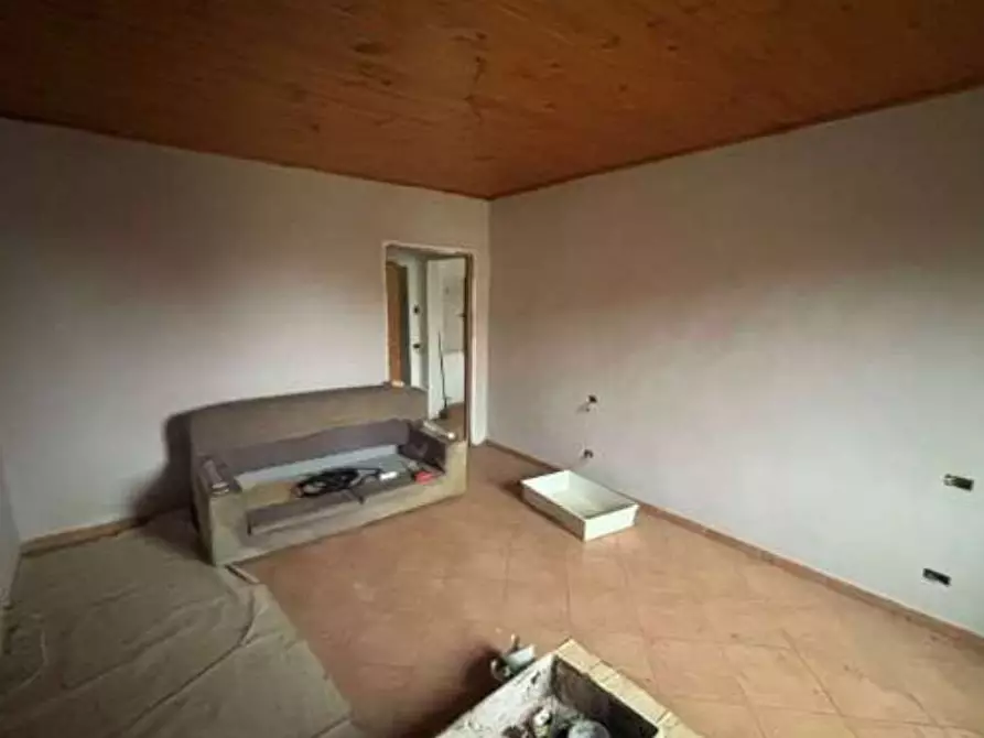 Immagine 7 di Appartamento in vendita  in Vicolo vira  8 a Cocquio-Trevisago