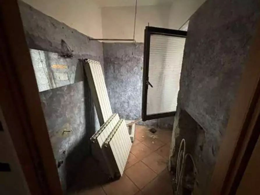 Immagine 8 di Appartamento in vendita  in Vicolo vira  8 a Cocquio-Trevisago