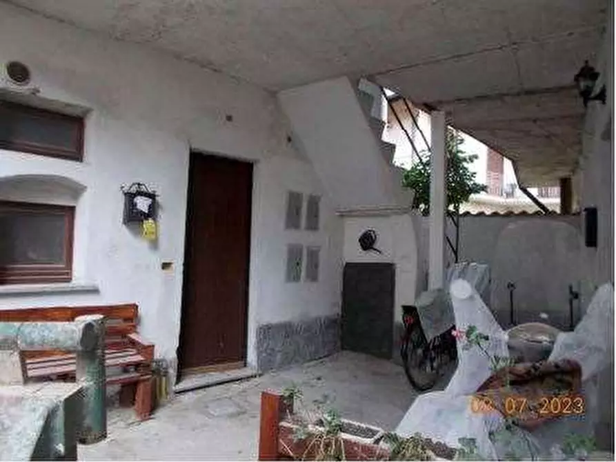 Immagine 2 di Appartamento in vendita  in Via Cerea 7 a Gazzada Schianno