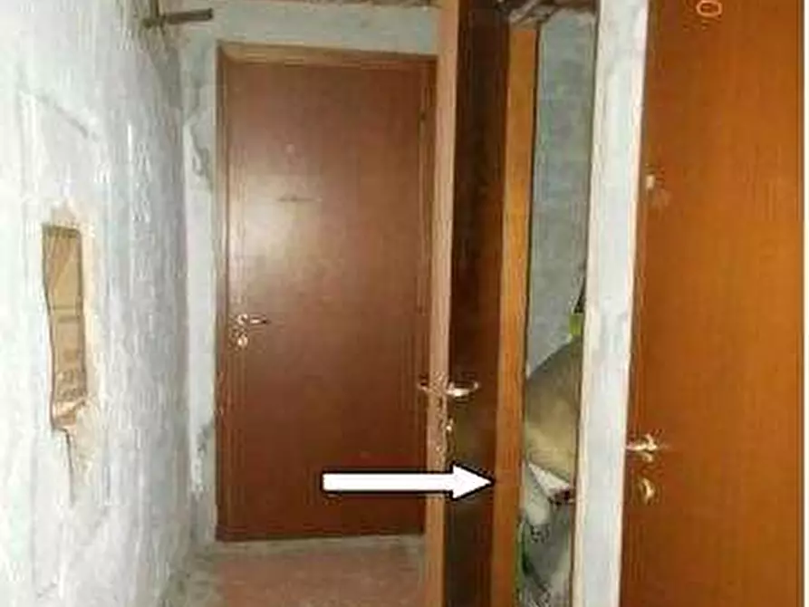 Immagine 6 di Appartamento in vendita  in Via Cerea 7 a Gazzada Schianno