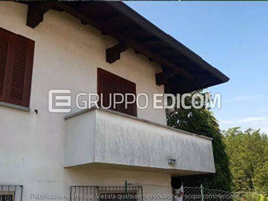 Immagine 3 di Villetta a schiera in vendita  in Frazione crugnola, via guglielmo oberdan a Mornago