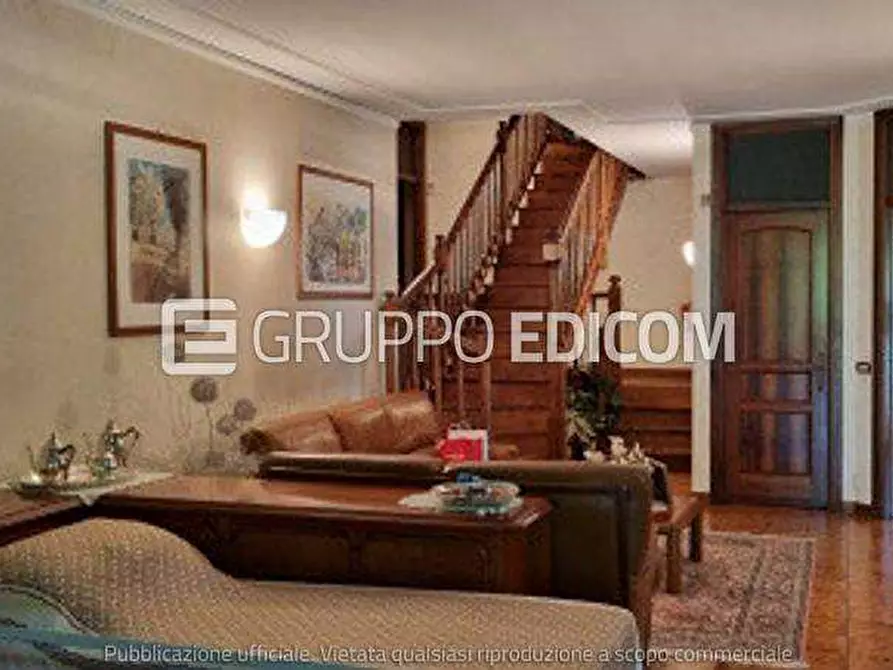 Immagine 7 di Villetta a schiera in vendita  in Frazione crugnola, via guglielmo oberdan a Mornago