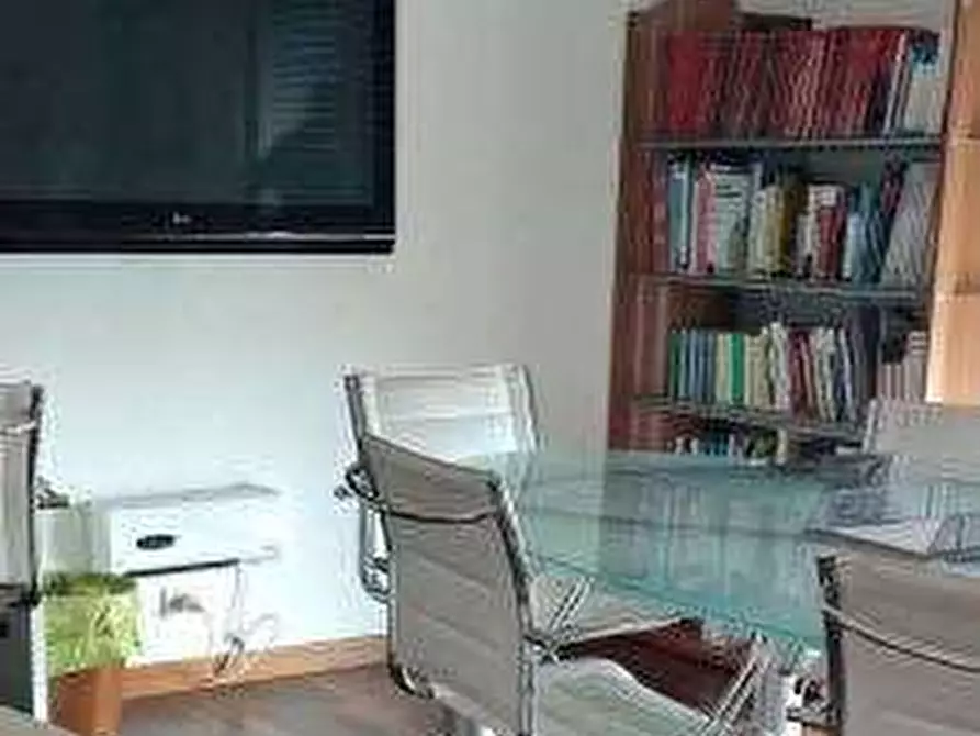 Immagine 4 di Ufficio in vendita  in Via Martiri di Belfiore a Civitanova Marche