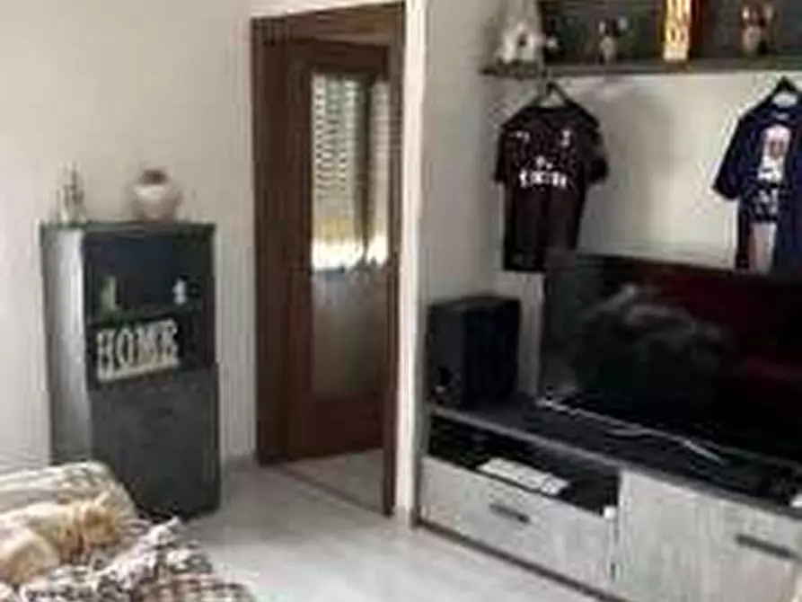 Immagine 6 di Appartamento in vendita  in Via prato 29 29 a Caravate