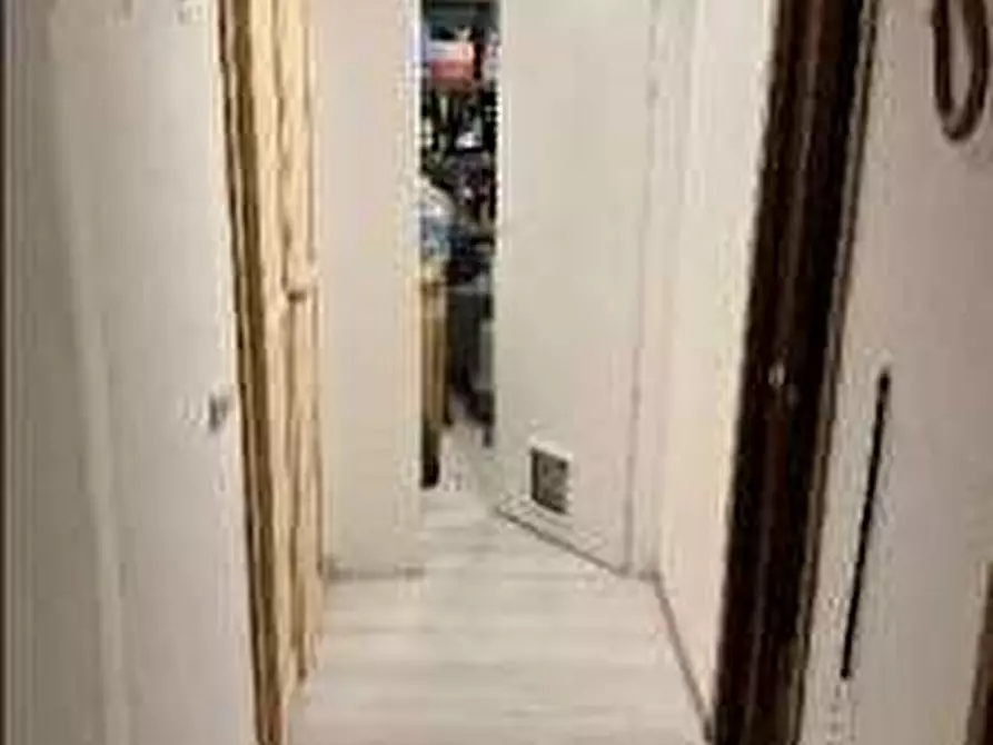 Immagine 9 di Appartamento in vendita  in Via prato 29 29 a Caravate