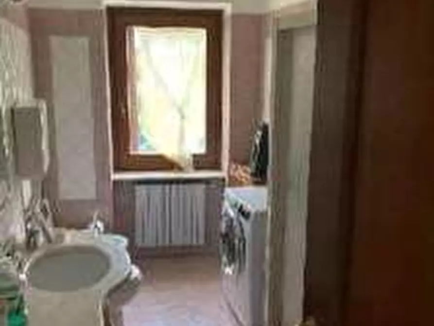 Immagine 11 di Appartamento in vendita  in Via prato 29 29 a Caravate