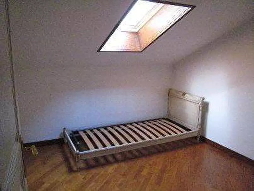 Immagine 7 di Appartamento in vendita  in Piazza F.lli Cervi  2 a Lentate Sul Seveso