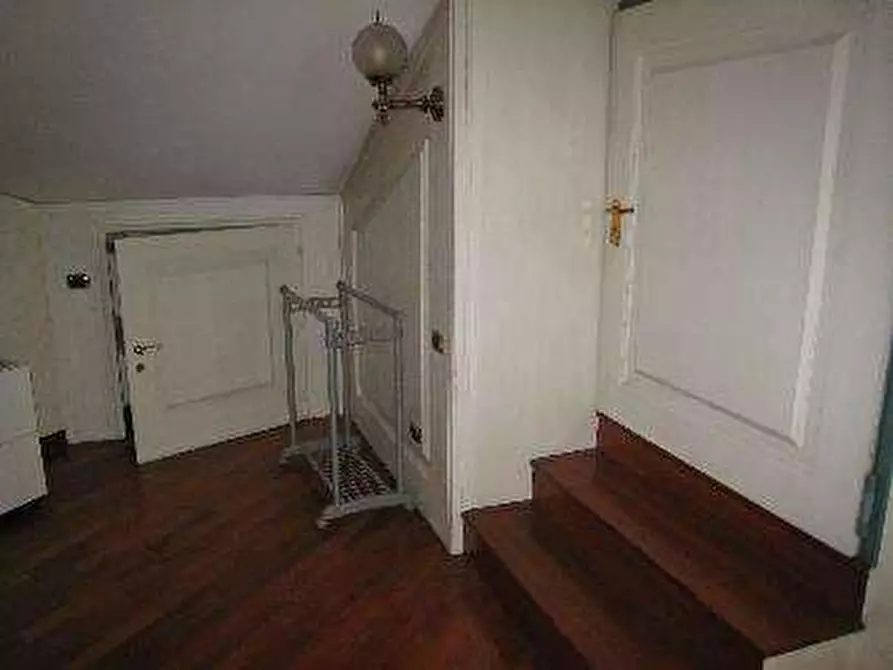 Immagine 8 di Appartamento in vendita  in Piazza F.lli Cervi  2 a Lentate Sul Seveso