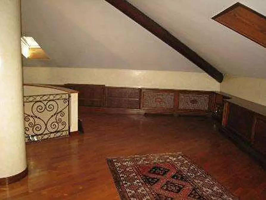 Immagine 15 di Appartamento in vendita  in Piazza F.lli Cervi  2 a Lentate Sul Seveso