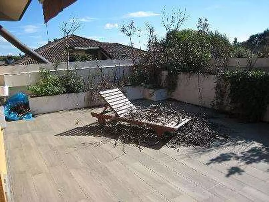 Immagine 24 di Appartamento in vendita  in Piazza F.lli Cervi  2 a Lentate Sul Seveso