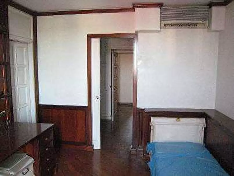 Immagine 30 di Appartamento in vendita  in Piazza F.lli Cervi  2 a Lentate Sul Seveso