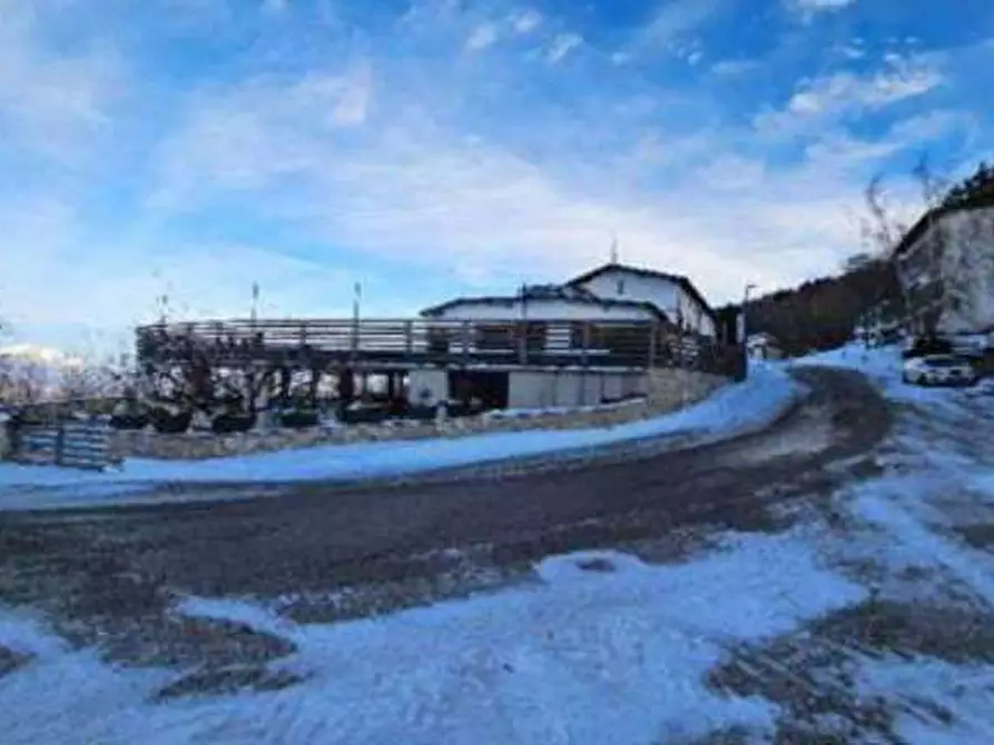 Immagine 3 di Hotel in vendita  in  VIA DEL BOSCO  6 a Brentonico