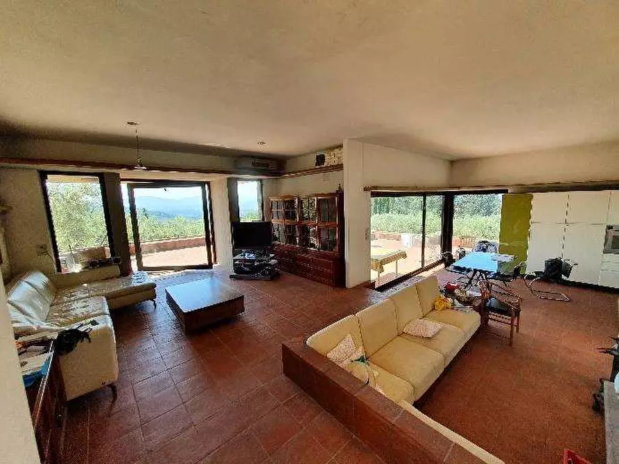 Immagine 7 di Villa in vendita  in Via di Malafrasca 32 32 a Sesto Fiorentino