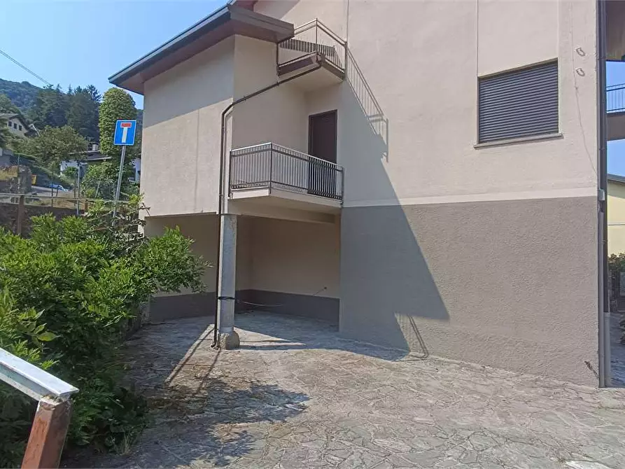 Immagine 7 di Appartamento in vendita  in Via Milano   13 a Orino