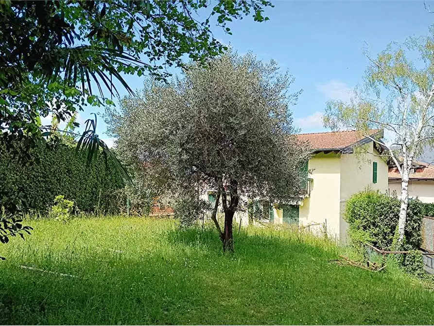 Immagine 17 di Appartamento in vendita  in Via Milano   13 a Orino