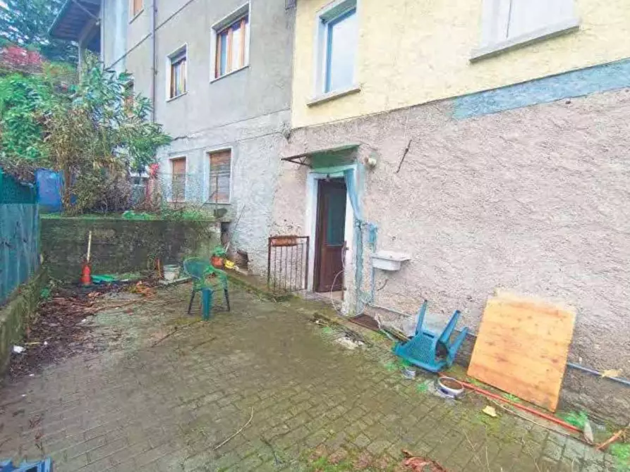 Immagine 4 di Appartamento in vendita  in Via cesare battisti  6 a Ferrera Di Varese