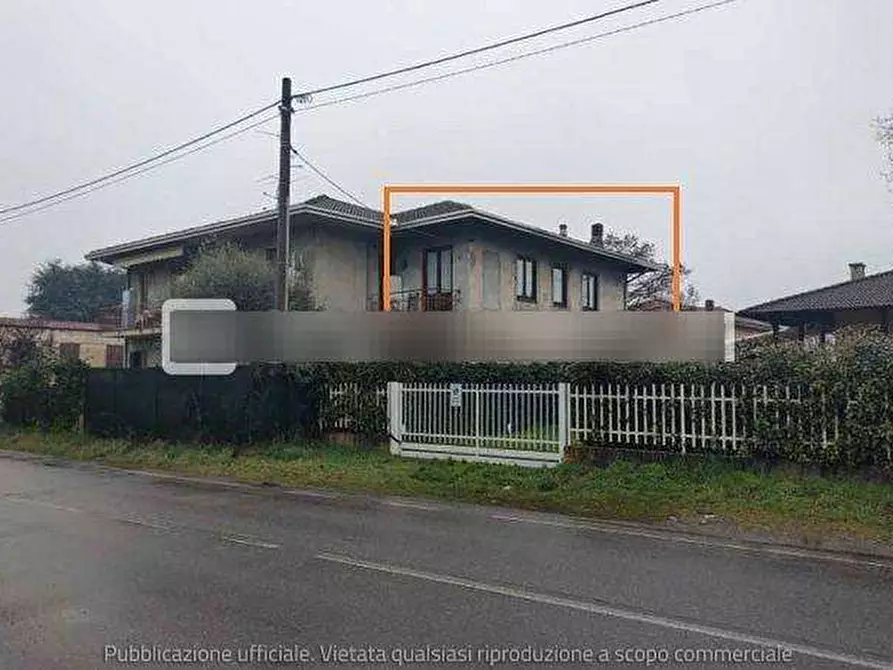 Immagine 1 di Appartamento in vendita  in Via ugo foscolo a Cassano Magnago