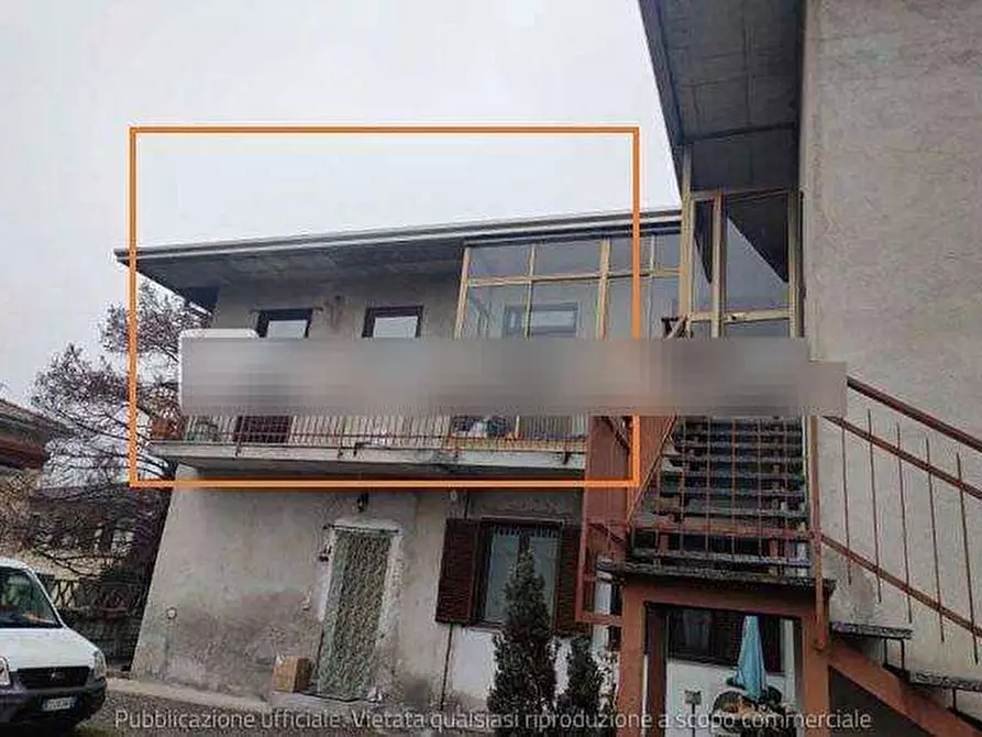 Immagine 2 di Appartamento in vendita  in Via ugo foscolo a Cassano Magnago