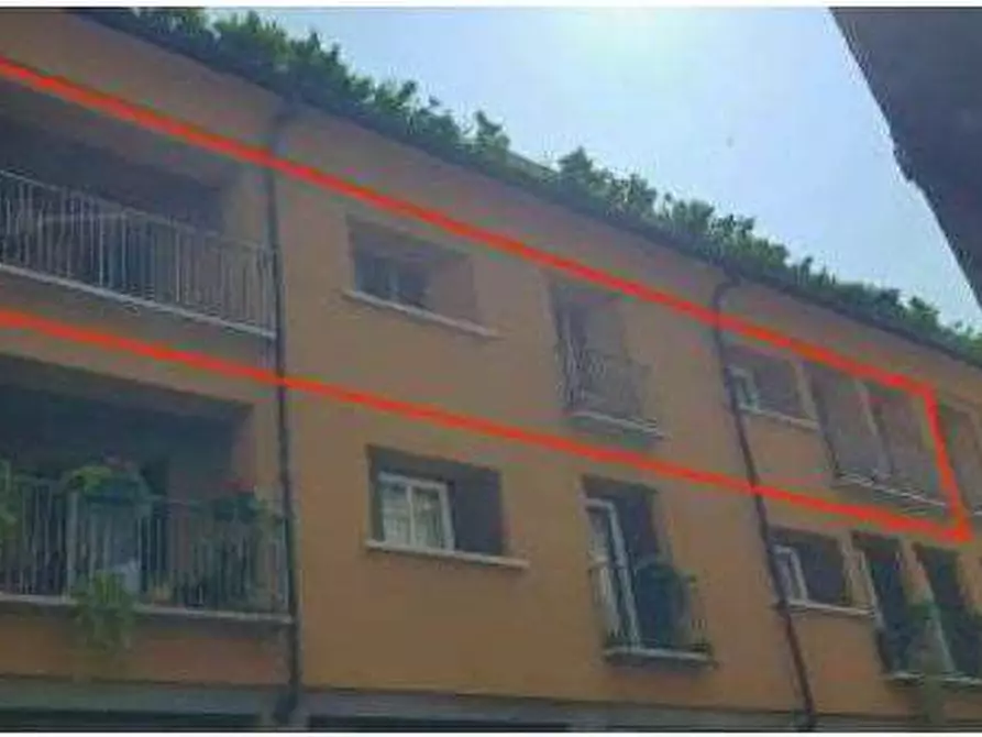 Immagine 2 di Appartamento in vendita  in Corso XX Settembre 4 a Busto Arsizio