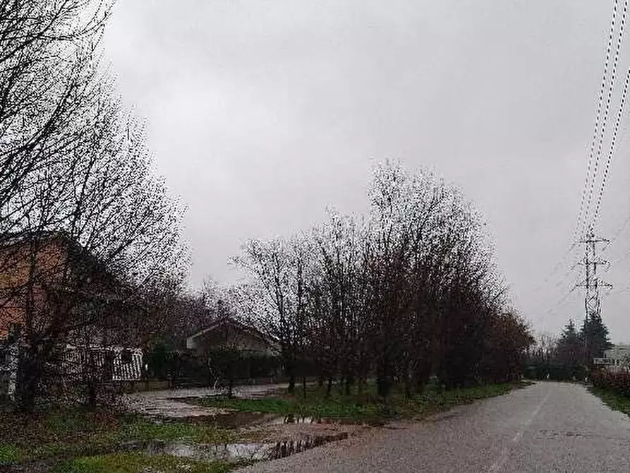 Immagine 3 di Terreno agricolo in vendita  in Via verghera  a Gallarate