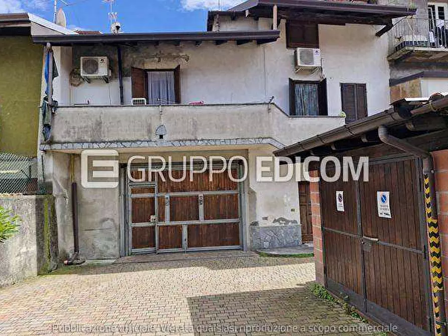 Immagine 1 di Appartamento in vendita  in Via eugenio villoresi a Somma Lombardo