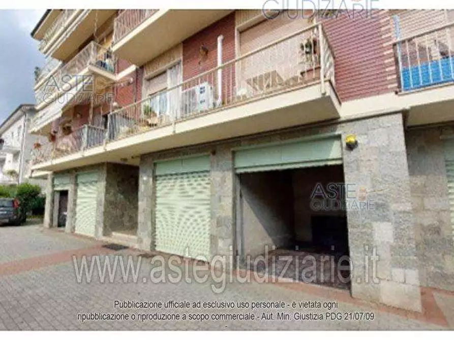 Immagine 12 di Appartamento in vendita  in via Luigi Einaudi n. 3 3 a Villanova Mondovì