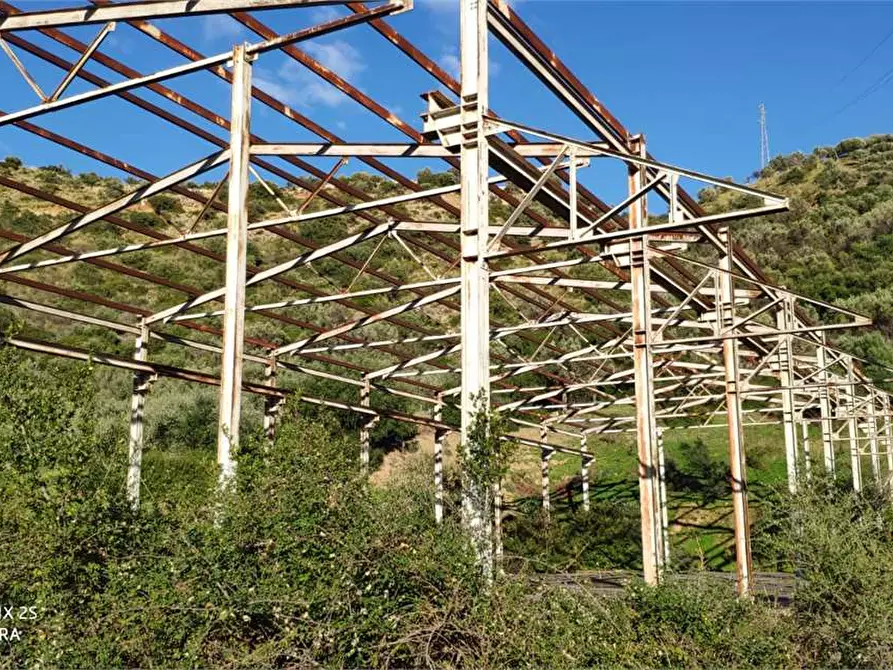 Immagine 2 di Terreno agricolo in vendita  in Contrà Fiumara  snc a Caronia