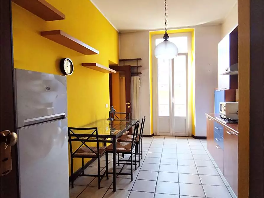 Immagine 3 di Appartamento in affitto  in via Labiena a Laveno-Mombello