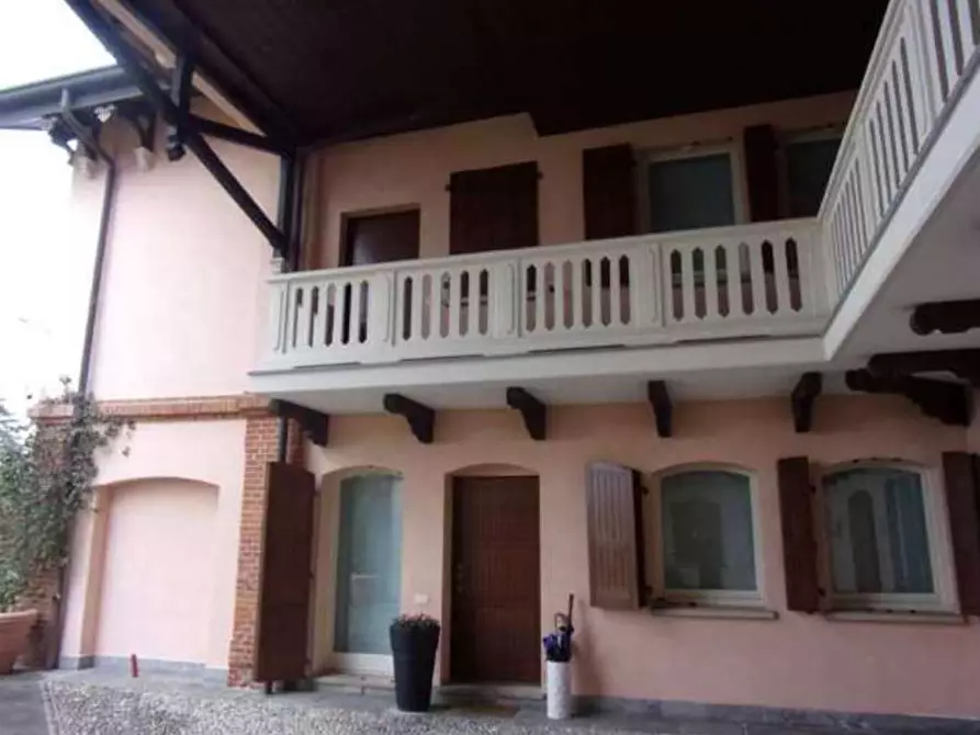 Immagine 1 di Appartamento in vendita  in Via Montello 135 a Varese