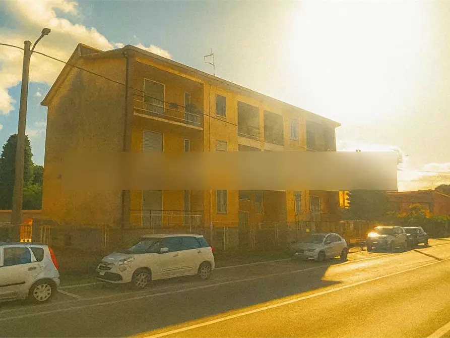 Immagine 1 di Appartamento in vendita  a Lonate Pozzolo