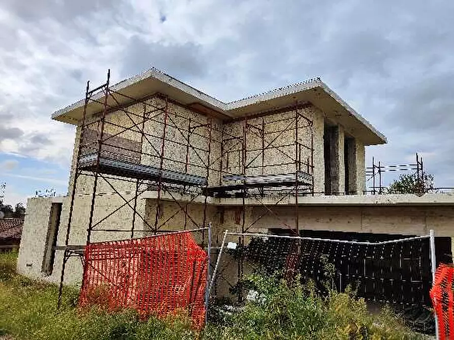 Immagine 2 di Appartamento in vendita  in Via Alessandro Manzoni, 11, 21040 Rovate VA, Italia 11 a Carnago