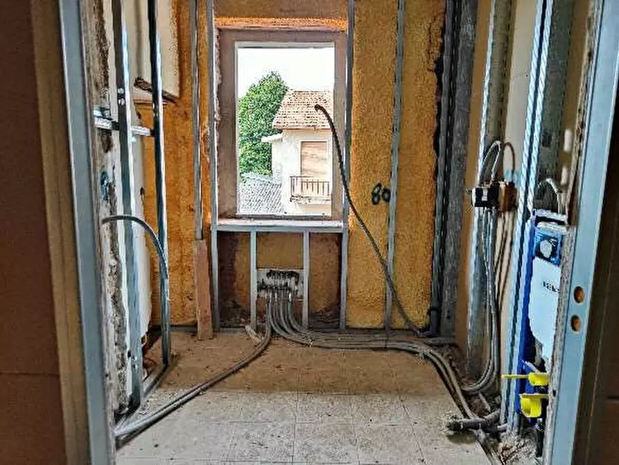 Immagine 5 di Appartamento in vendita  in Via Alessandro Manzoni, 11, 21040 Rovate VA, Italia 11 a Carnago