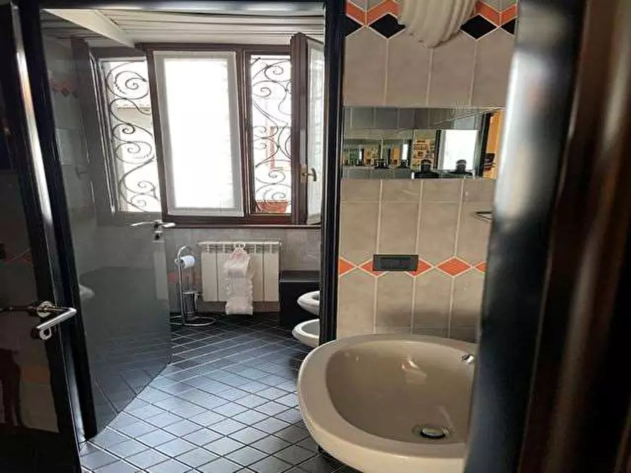 Immagine 3 di Appartamento in vendita  in Piazza San Giovanni, 1 a Busto Arsizio