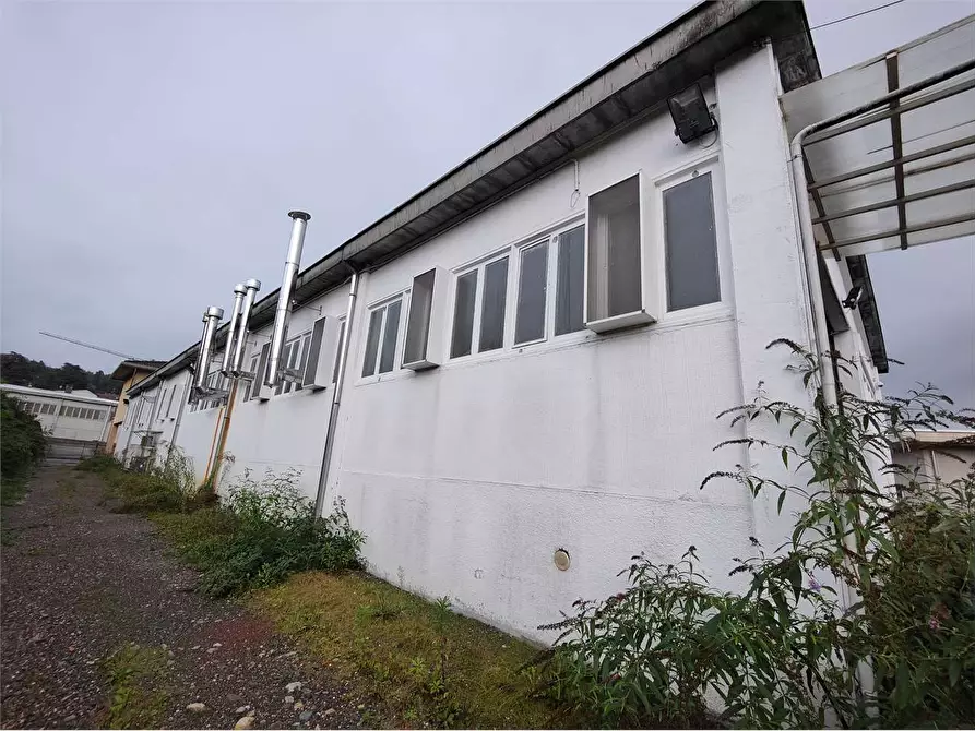 Immagine 4 di Appartamento in vendita  in Via Baraggia 2 a Cunardo