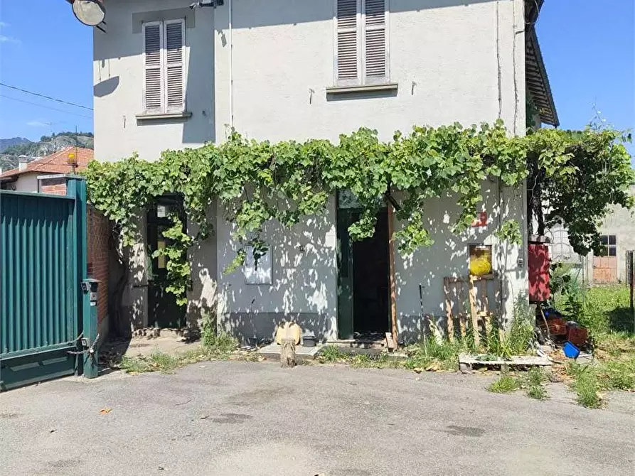 Immagine 4 di Capannone industriale in vendita  in VIA DANTE ALIGHIERI 1 a Leggiuno