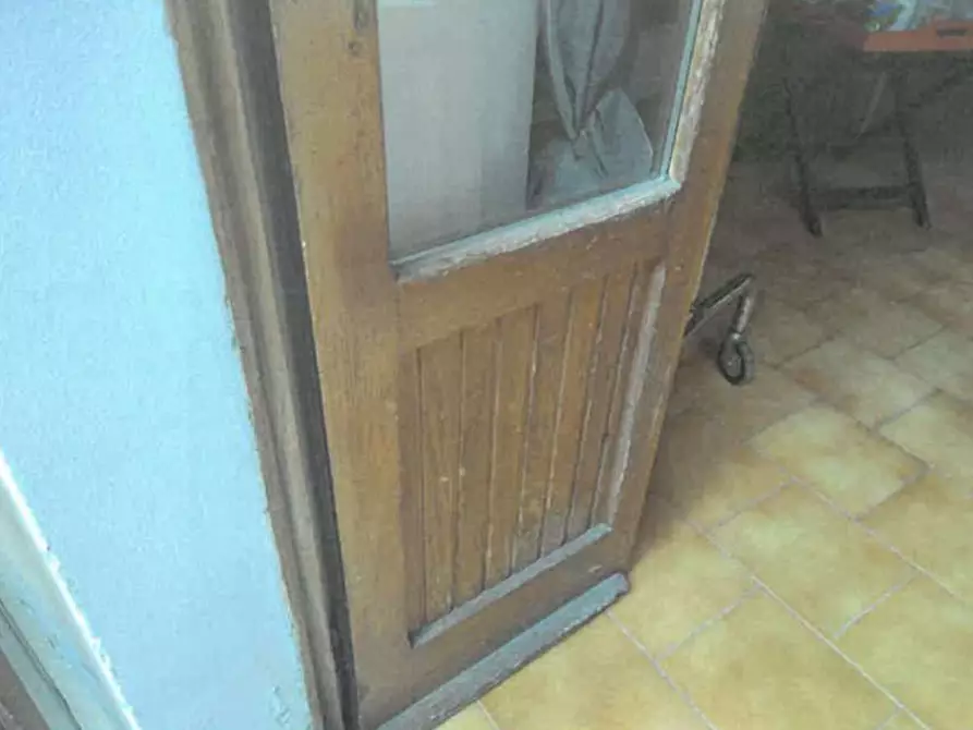 Immagine 5 di Appartamento in vendita  in Via scalata  3 a Montegrino Valtravaglia