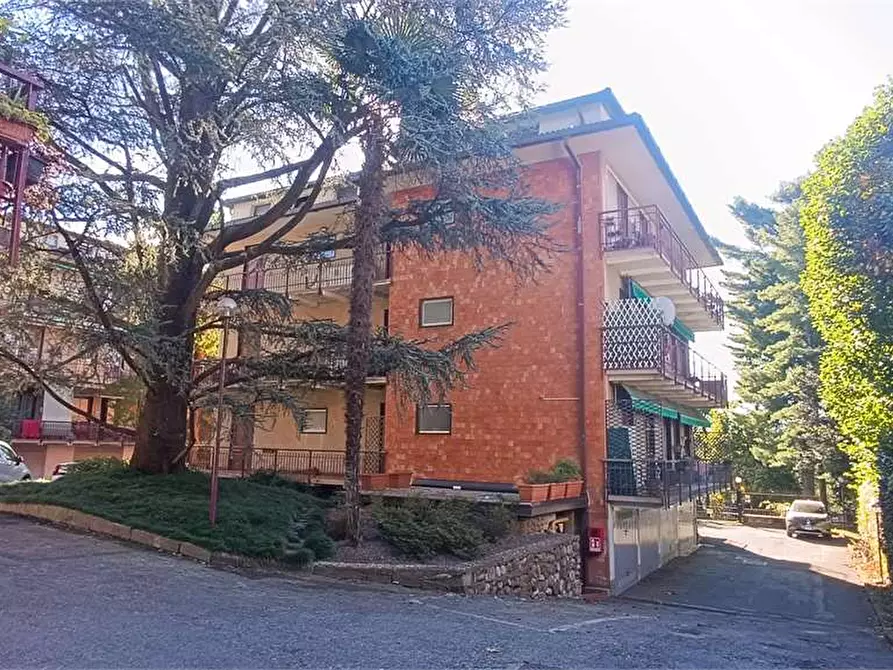 Immagine 1 di Ufficio in affitto  in via Bicocca 40 a Varese