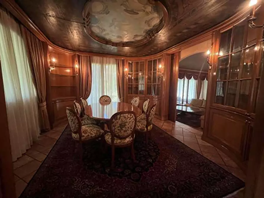 Immagine 7 di Villa in vendita  in Via delle Rimembranze 12 a Lomazzo