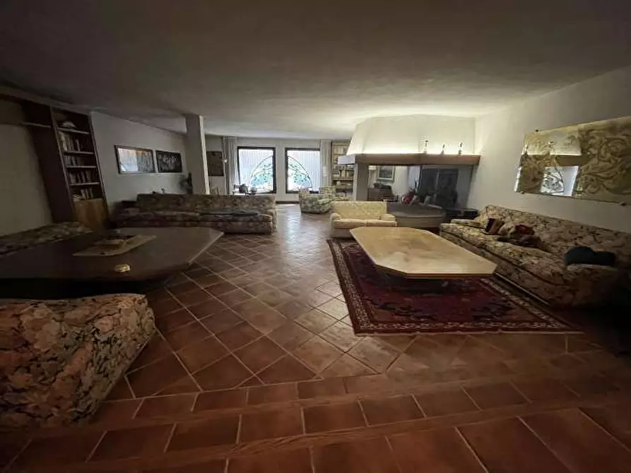 Immagine 24 di Villa in vendita  in Via delle Rimembranze 12 a Lomazzo