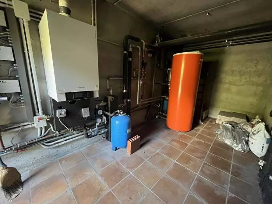 Immagine 27 di Villa in vendita  in Via delle Rimembranze 12 a Lomazzo